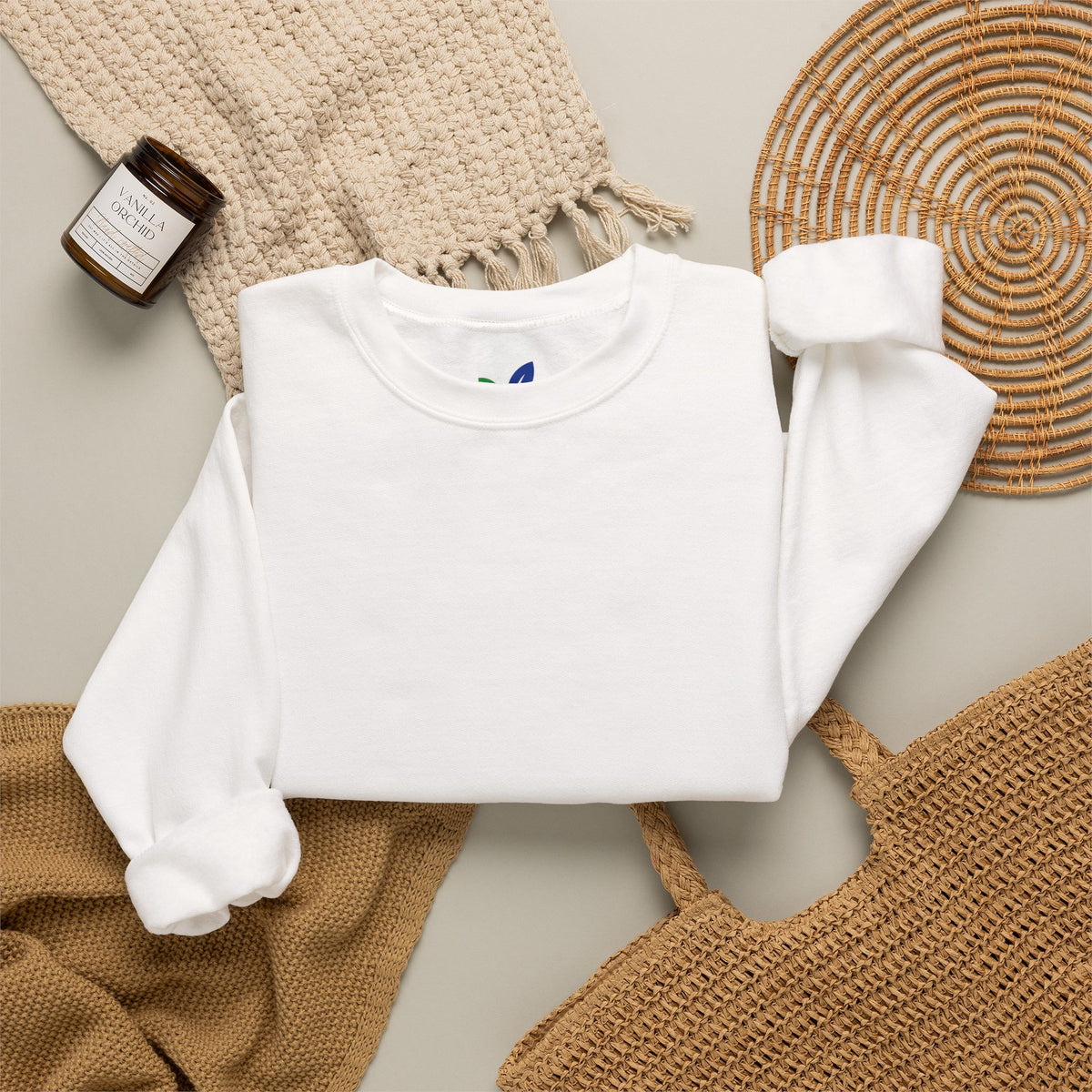 TweenLeaf Essential Heavyweight Crewneck | Hidden Neck Label